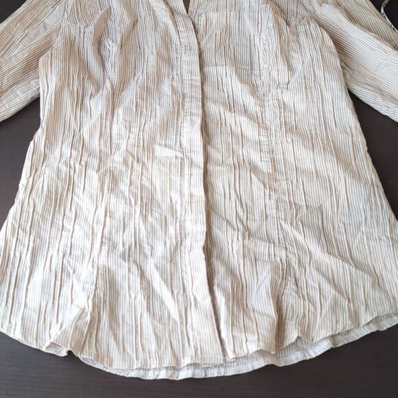 Le Chateau Striped Beige and Cream Pintick Shirt Size S - Picture 8 of 10